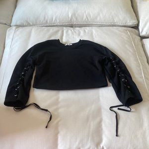 Oversized Cropped Sweater-